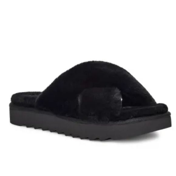 Koolaburra By Ugg Fuzz- It Cross Slide - Picture 1 of 11